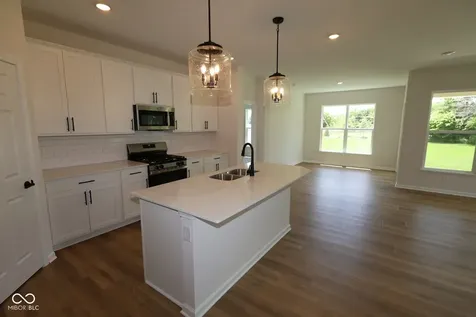5538 Aspen Wood Lane Indianapolis IN 46239