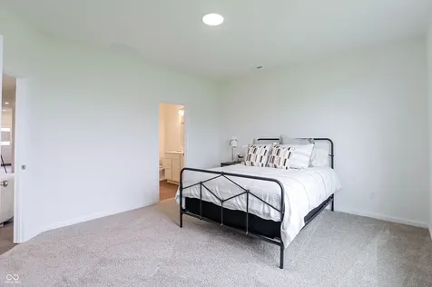 2038 Frost Line Lane Greenfield IN 46140
