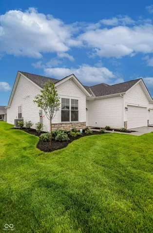 2038 Frost Line Lane Greenfield IN 46140