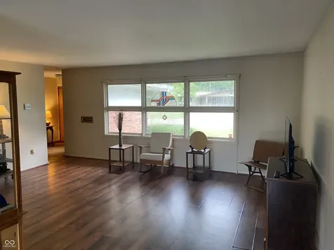 303 Sunset Drive Columbus IN 47201