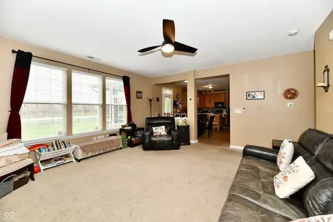 5862 Columbia Circle Greenwood IN 46142