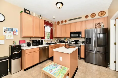 5862 Columbia Circle Greenwood IN 46142