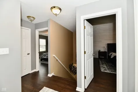 5862 Columbia Circle Greenwood IN 46142