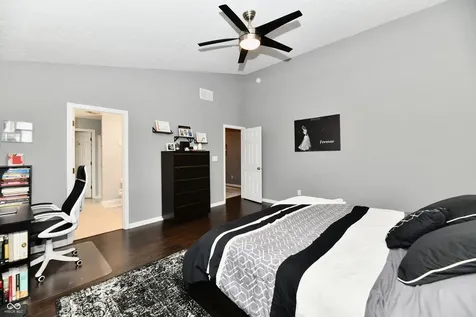 5862 Columbia Circle Greenwood IN 46142