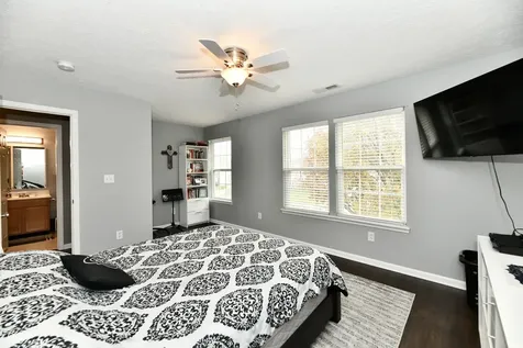 5862 Columbia Circle Greenwood IN 46142