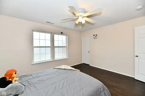 5862 Columbia Circle Greenwood IN 46142