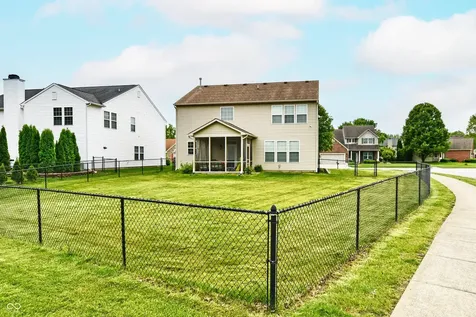 5862 Columbia Circle Greenwood IN 46142