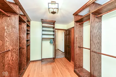7011 Wildridge Drive Indianapolis IN 46256