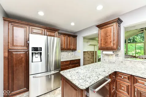 7011 Wildridge Drive Indianapolis IN 46256