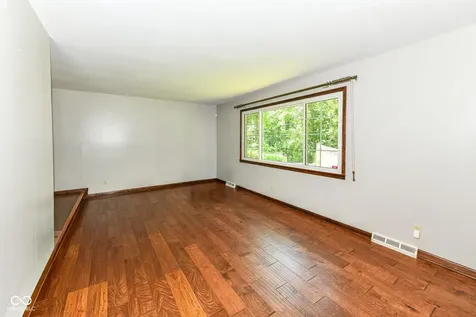7011 Wildridge Drive Indianapolis IN 46256