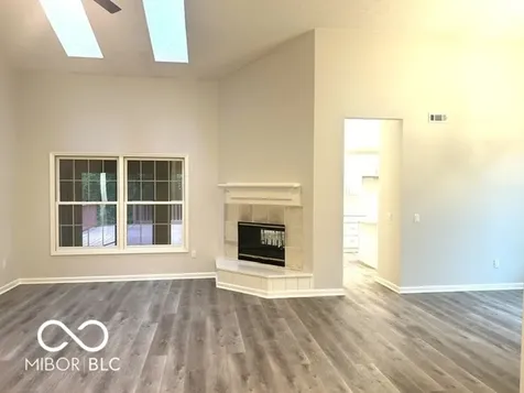11157 Stratford Way Fishers IN 46038