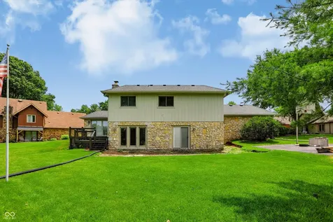 2088 Golfview Court Greenwood IN 46143