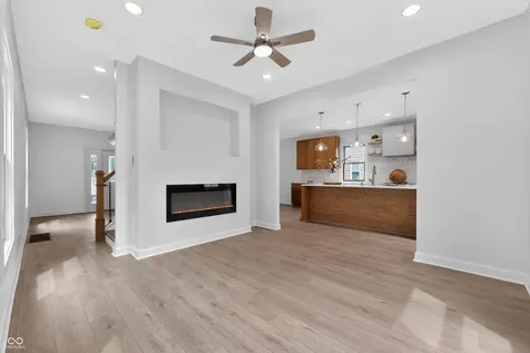 37 S Spencer Avenue Indianapolis IN 46219