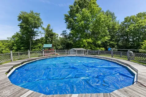 3153 Shellbark Indianapolis IN 46235
