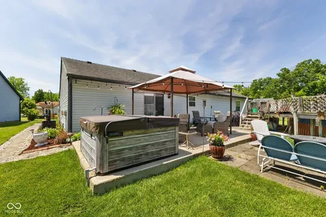 3153 Shellbark Indianapolis IN 46235