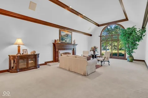 824 Wedgewood Lane Carmel IN 46033