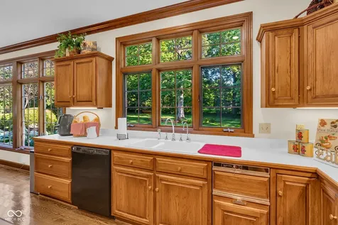 824 Wedgewood Lane Carmel IN 46033