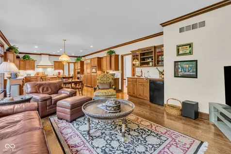 824 Wedgewood Lane Carmel IN 46033