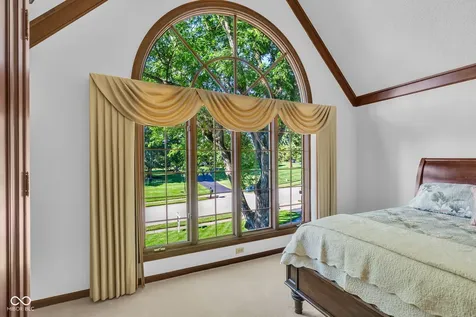 824 Wedgewood Lane Carmel IN 46033