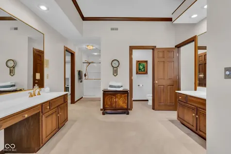 824 Wedgewood Lane Carmel IN 46033