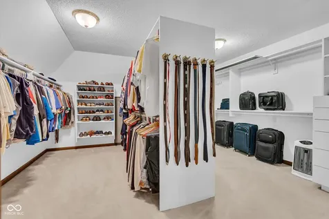 824 Wedgewood Lane Carmel IN 46033