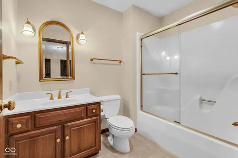 824 Wedgewood Lane Carmel IN 46033