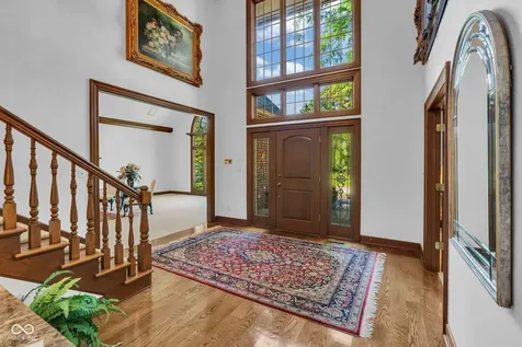 824 Wedgewood Lane Carmel IN 46033