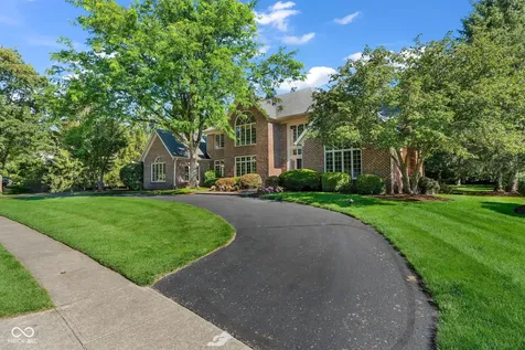 824 Wedgewood Lane Carmel IN 46033