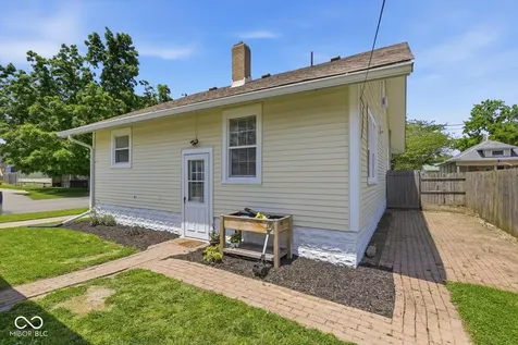 543 4th Street Shelbyville IN 46176