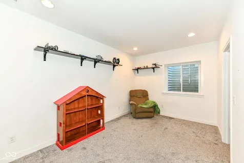 15633 Wellsprings Place Fishers IN 46037