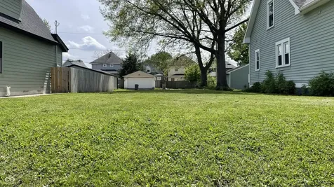 1915 Hoyt Avenue Indianapolis IN 46203