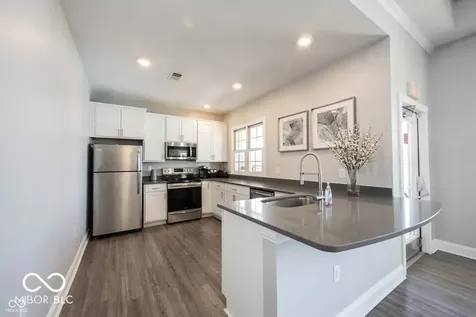 9716 Rialto Trail Carmel IN 46280