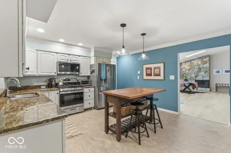 5261 Olympia Drive Indianapolis IN 46228