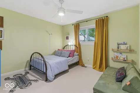 5261 Olympia Drive Indianapolis IN 46228