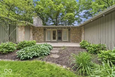 5261 Olympia Drive Indianapolis IN 46228