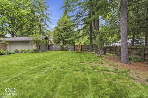 5261 Olympia Drive Indianapolis IN 46228