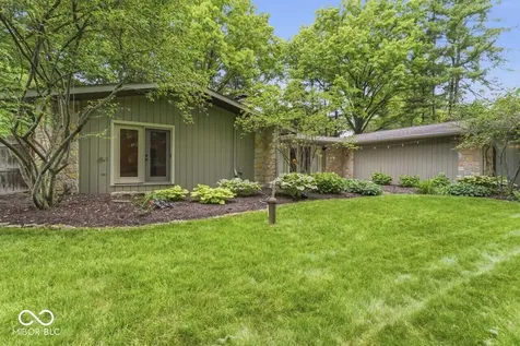 5261 Olympia Drive Indianapolis IN 46228