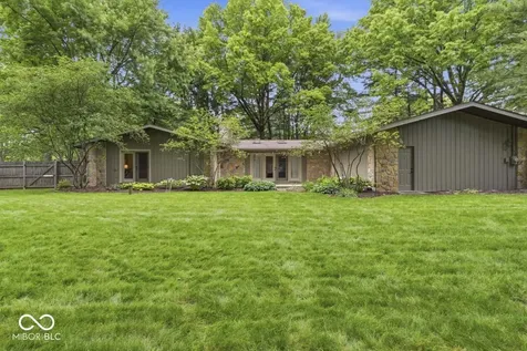 5261 Olympia Drive Indianapolis IN 46228
