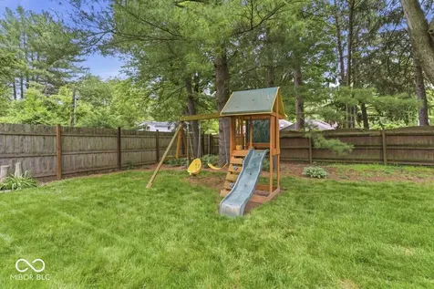 5261 Olympia Drive Indianapolis IN 46228