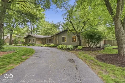 5261 Olympia Drive Indianapolis IN 46228