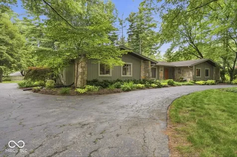 5261 Olympia Drive Indianapolis IN 46228
