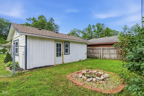 124 Hiawatha Drive Noblesville IN 46062