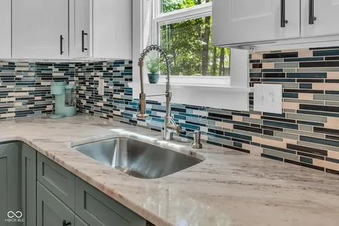30 Lincoln Hills Coatesville IN 46121