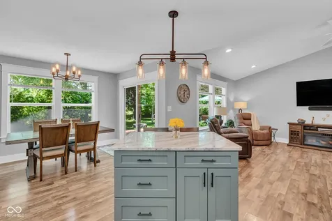 30 Lincoln Hills Coatesville IN 46121