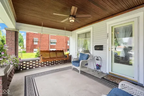 247 W Mechanic Street Bloomfield IN 47424