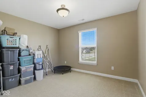 5122 Clemens Place Indianapolis IN 46239