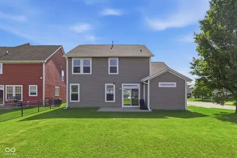 5122 Clemens Place Indianapolis IN 46239