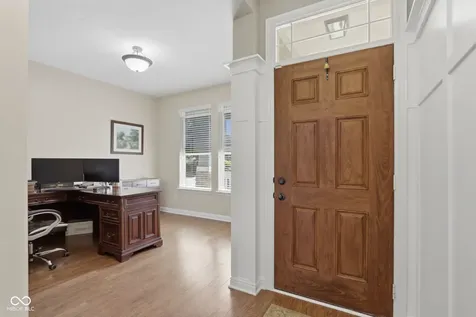 5122 Clemens Place Indianapolis IN 46239