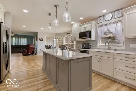 3877 Meadowbrook Drive Seymour IN 47274