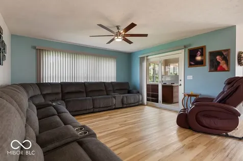 3877 Meadowbrook Drive Seymour IN 47274